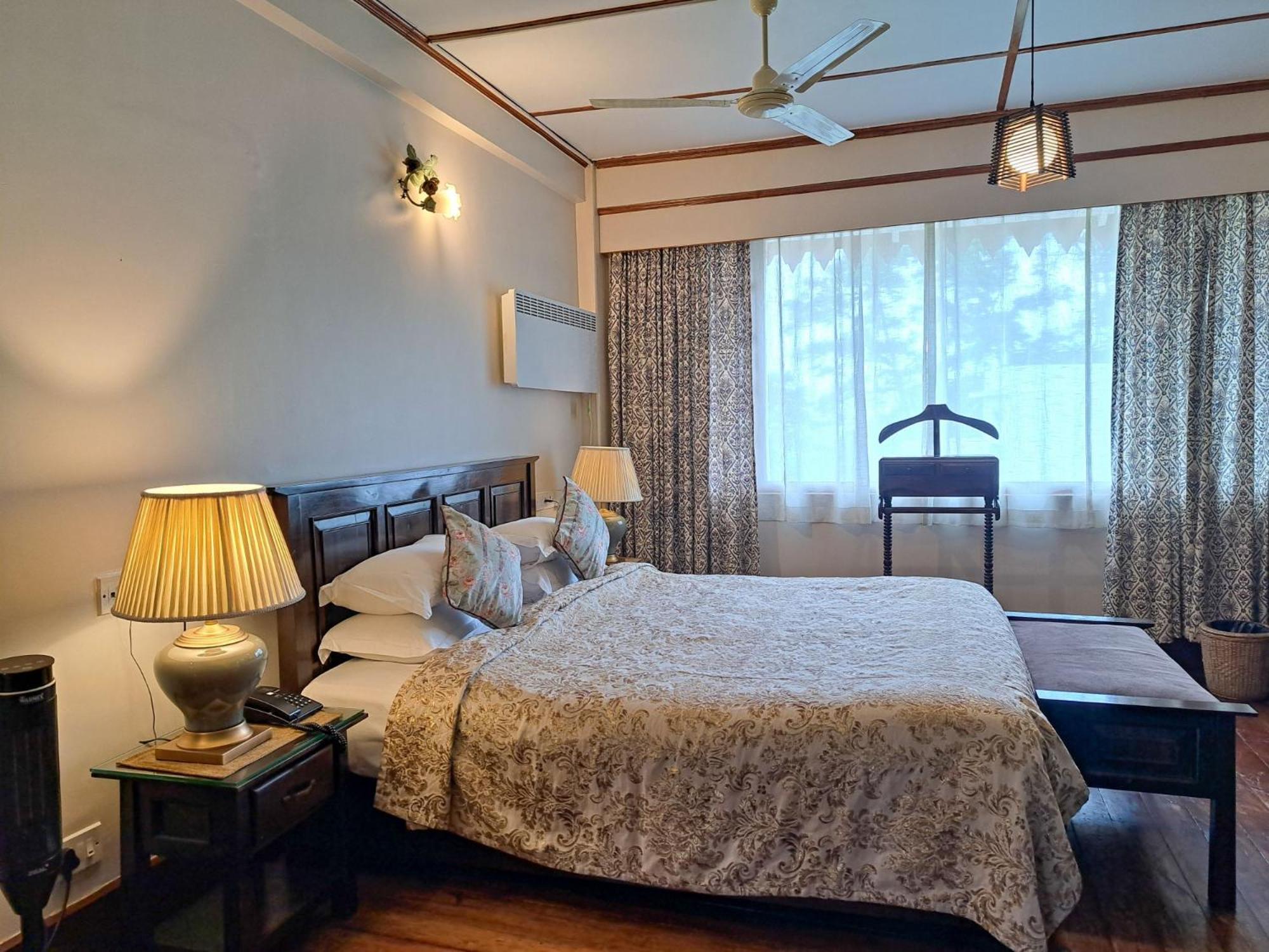 The Heritage Club - Tripura Castle Hotel And Spa Шиллонг Экстерьер фото
